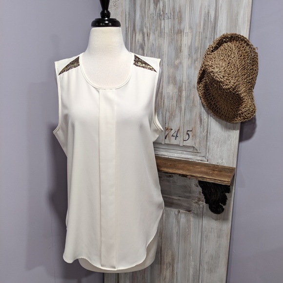 Gibson Latimer Tops - Gibson Latimer white tank, embellished shoulders